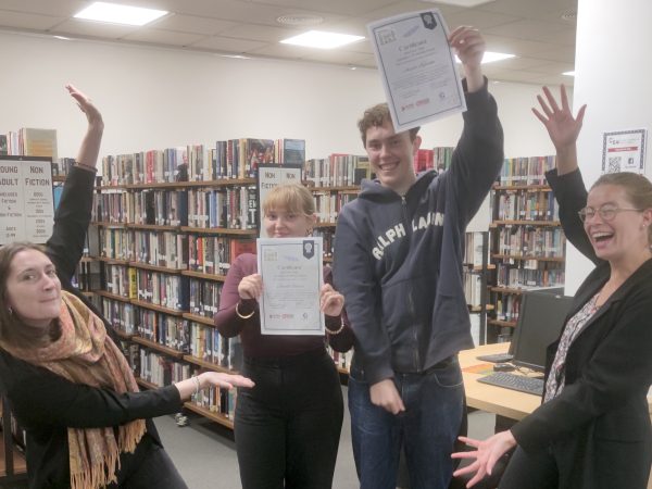 Certificates awarded at Deutsch American Institute, Nuremberg